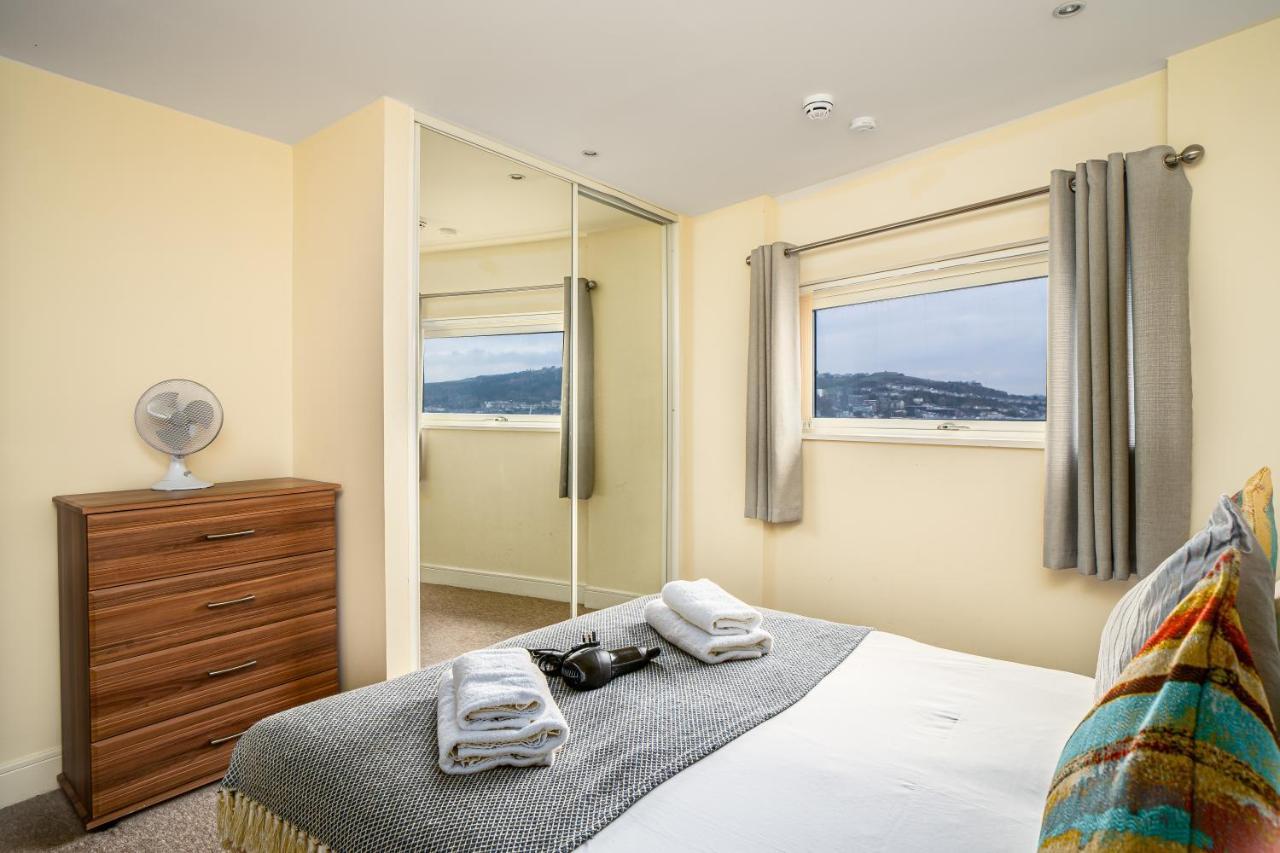 Coastal City Rooms - Waterfront Swansea Exterior photo